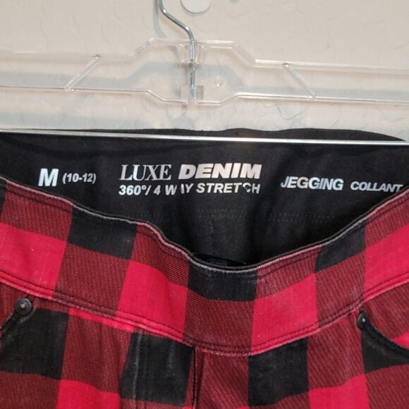 Nygard Plaid Red Stretch Jeggings - Picture 5 of 12